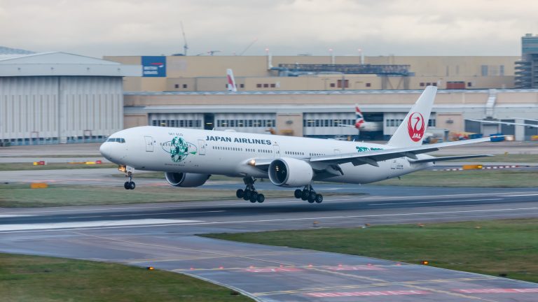 JAL Fleet Modernization with Airbus A350-1000